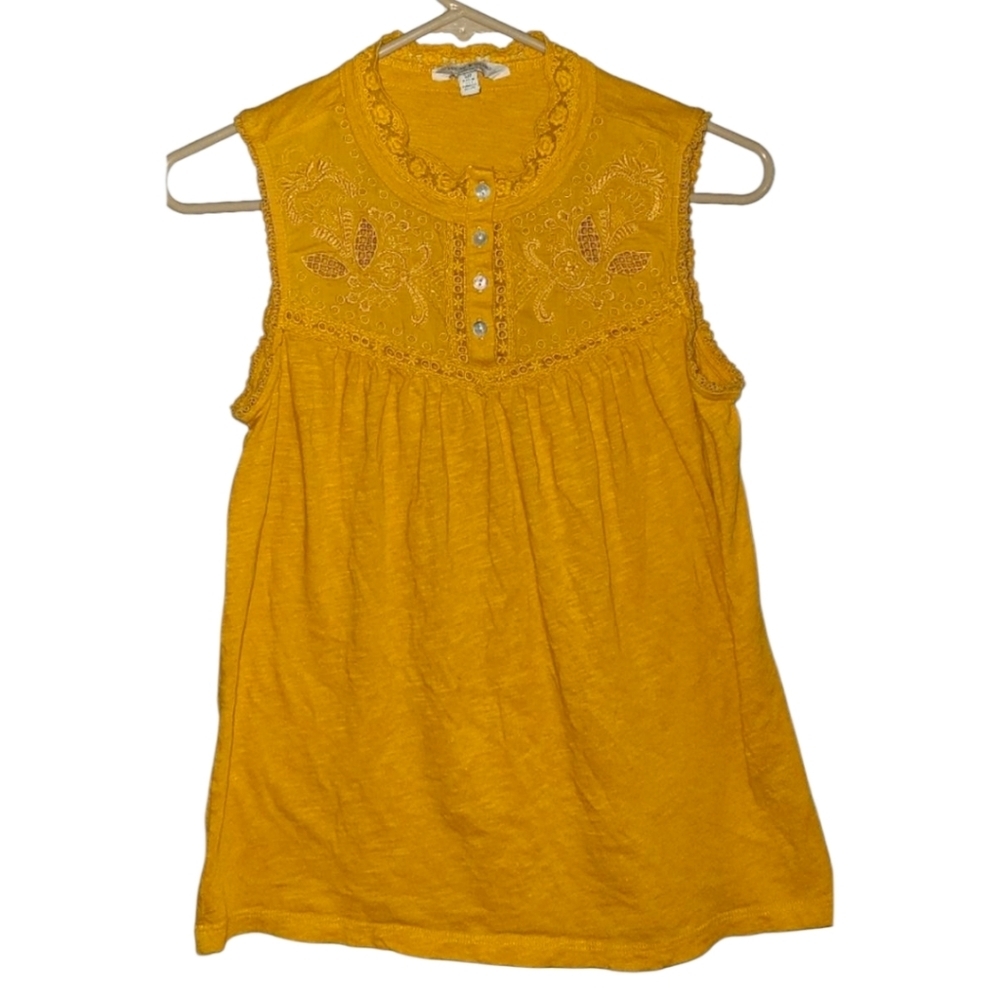 Lucky brand‎ tank Sz Sm. Yellow. Embroidered